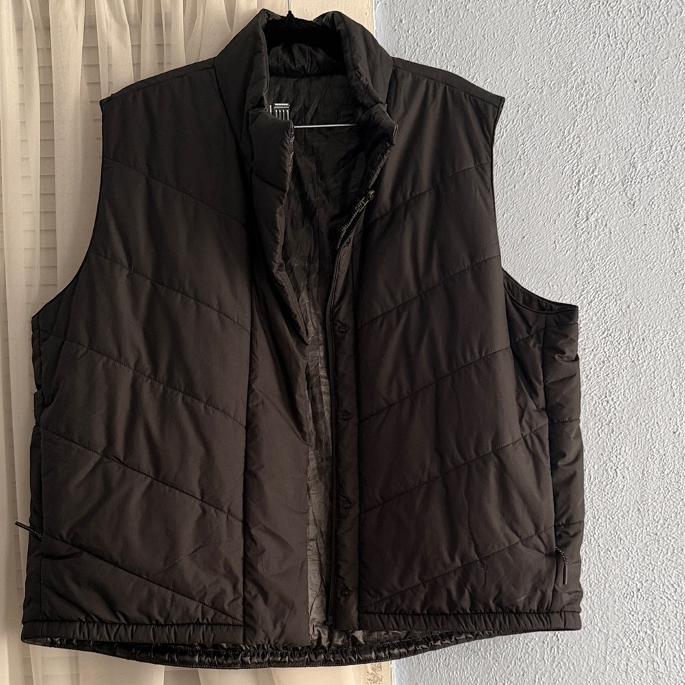 Women’s Nike Black Vest